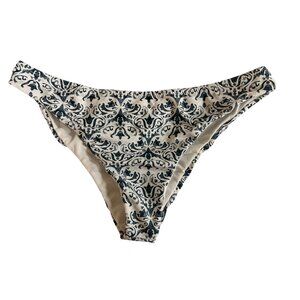 🌸3/$15🌸Navy and White Paisey Style High-Waisted Bikini Bottoms XL